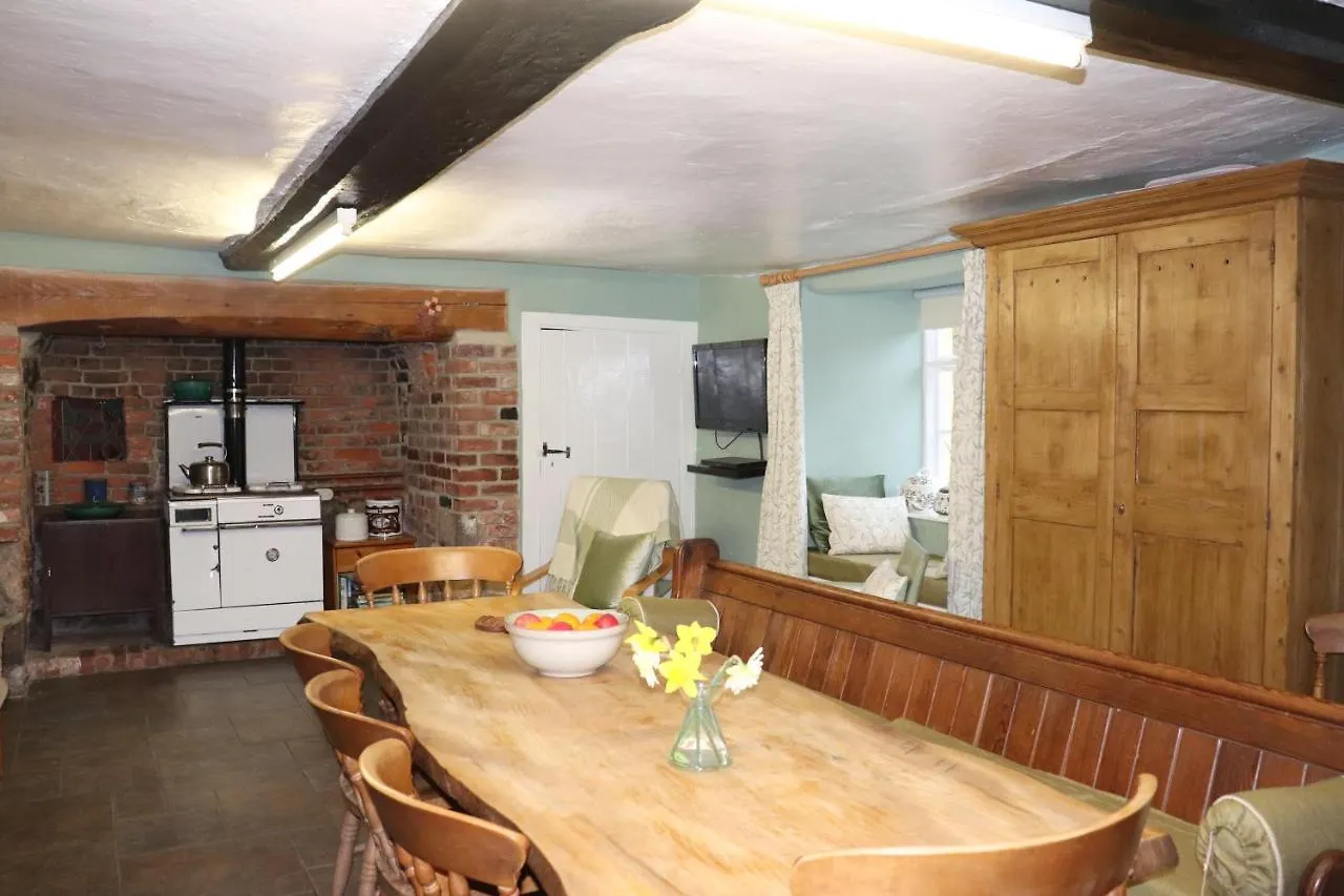 Ashclyst Farm House, Broadclyst, Near Exeter, Devon Hotel Guest house Broadclyst