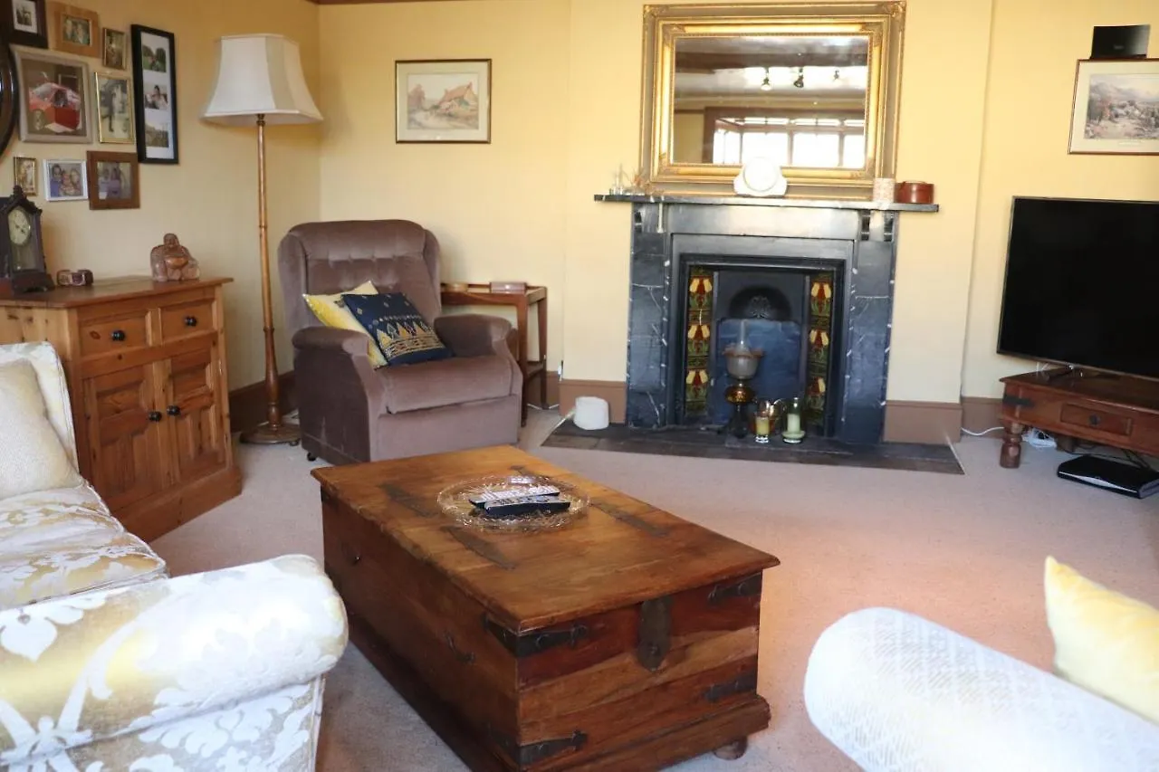 Guest house Ashclyst Farm House, Broadclyst, Near Exeter, Devon Hotel