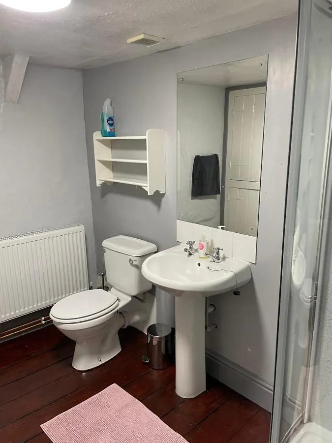 Ashclyst Farm House, Broadclyst, Near Exeter, Devon Hotel