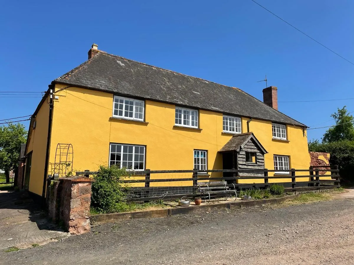 Ashclyst Farm House, Broadclyst, Near Exeter, Devon Hotel